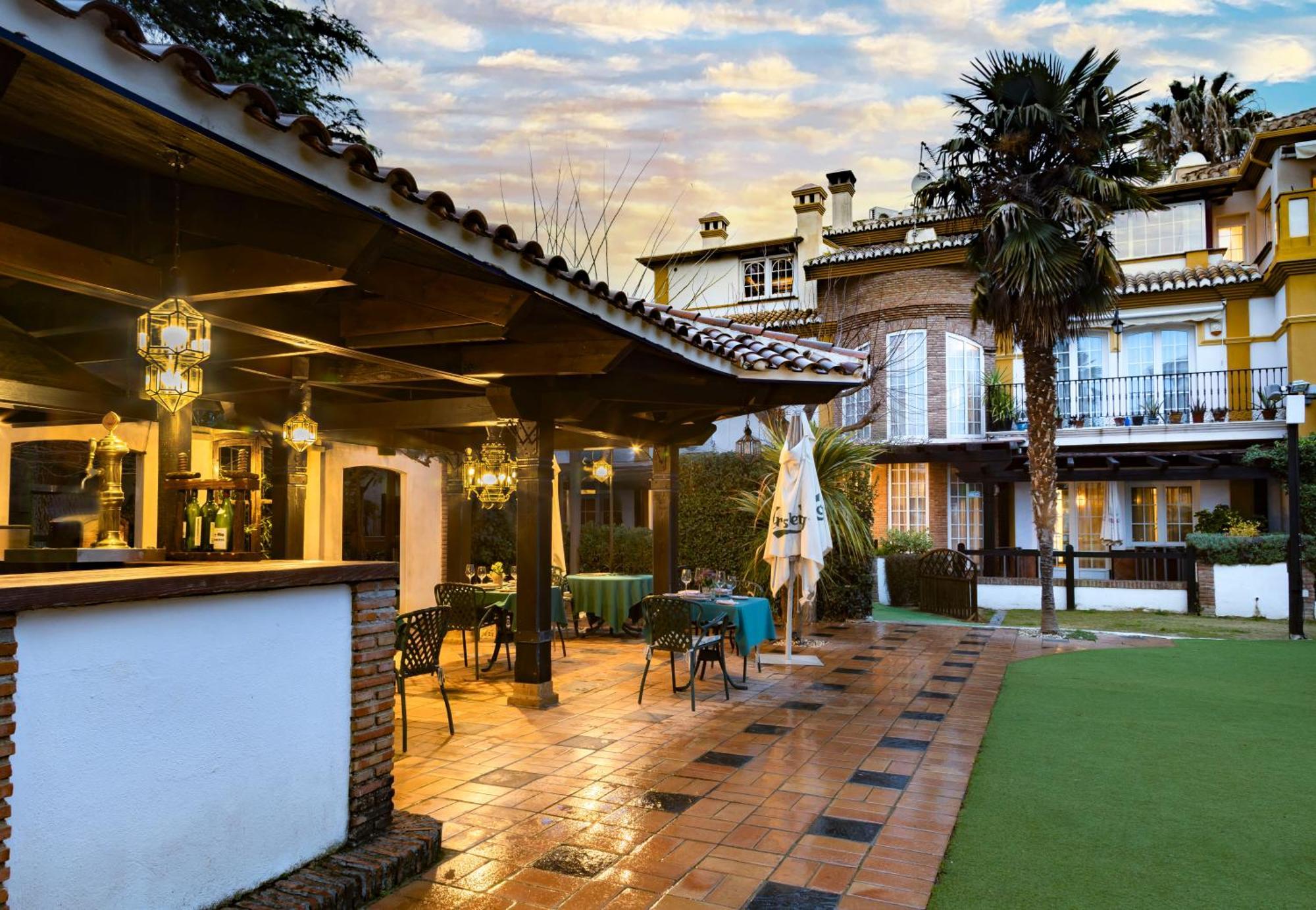 Hotel Cortijo Landete (Adults Only) Armilla Exteriör bild