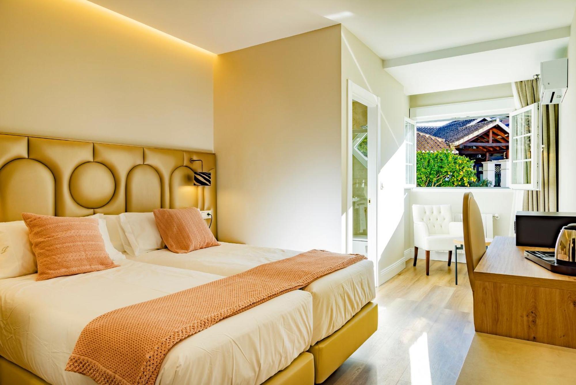 Hotel Cortijo Landete (Adults Only) Armilla Exteriör bild
